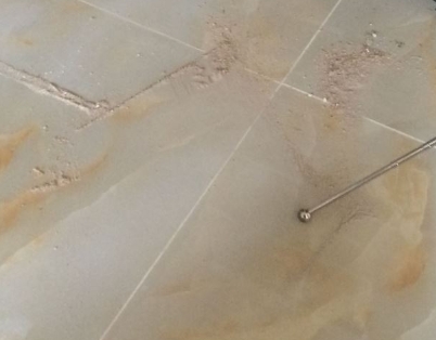 南宫瓷砖空鼓维修公司分享粘合剂选择不当在瓷砖铺贴过程中可能导致以下问题